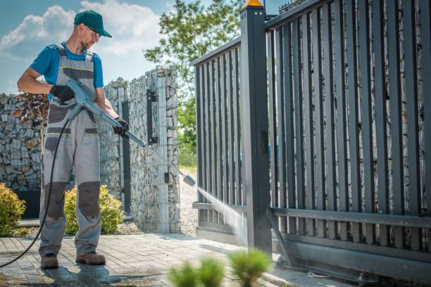 Best Solar Panel Cleaning  in Beach City, TX